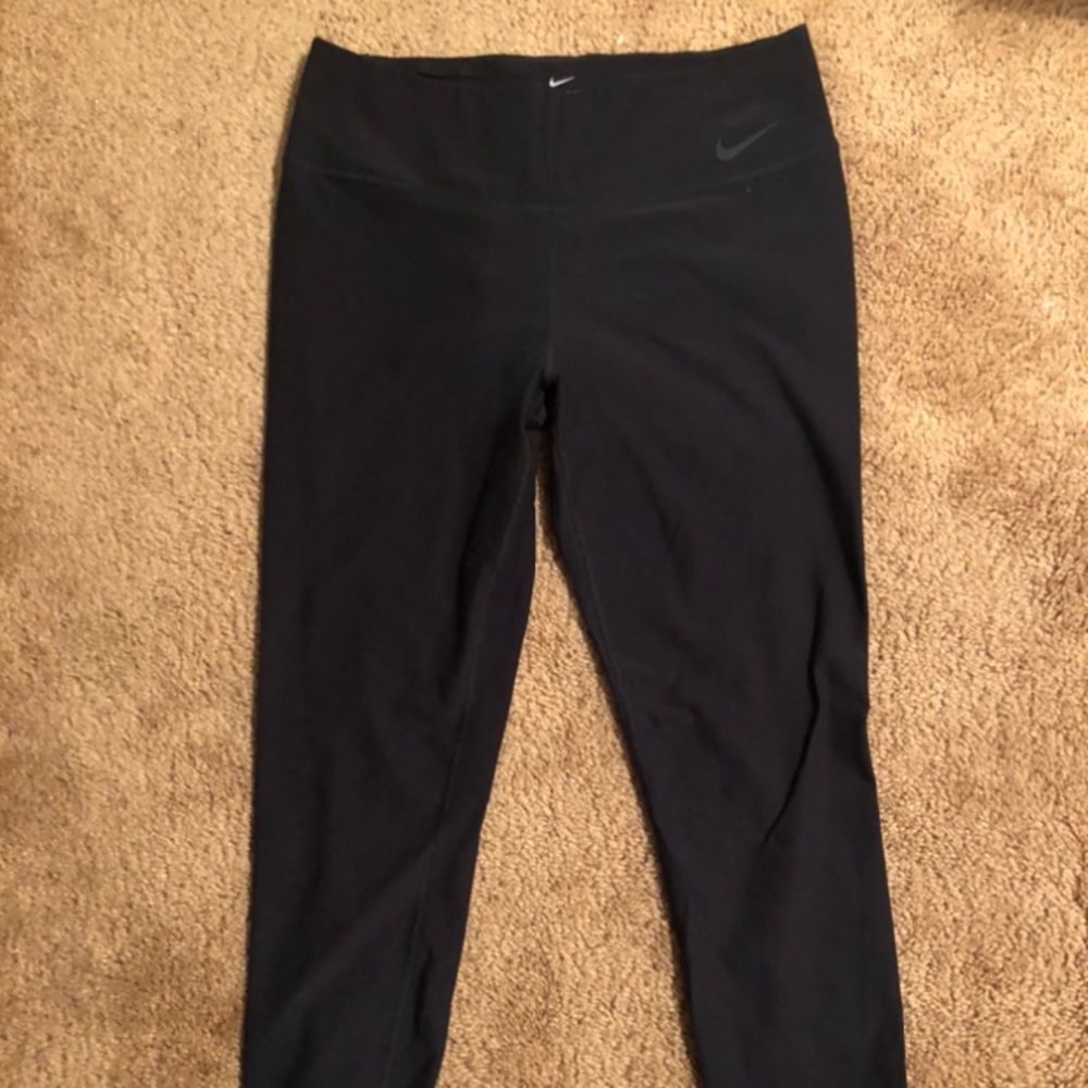 Nike Leggings - Legend Pant Collection